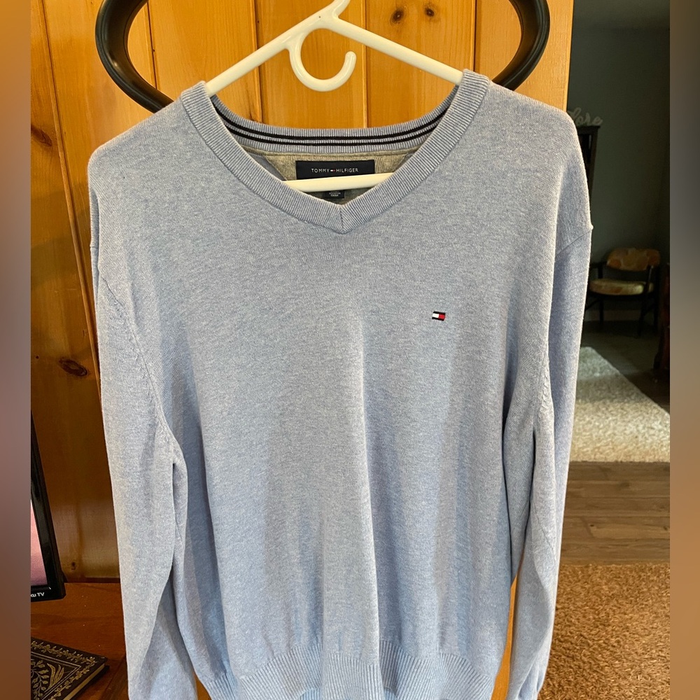 Tommy Hilfiger Men's Sky Blue V-Neck Sweater